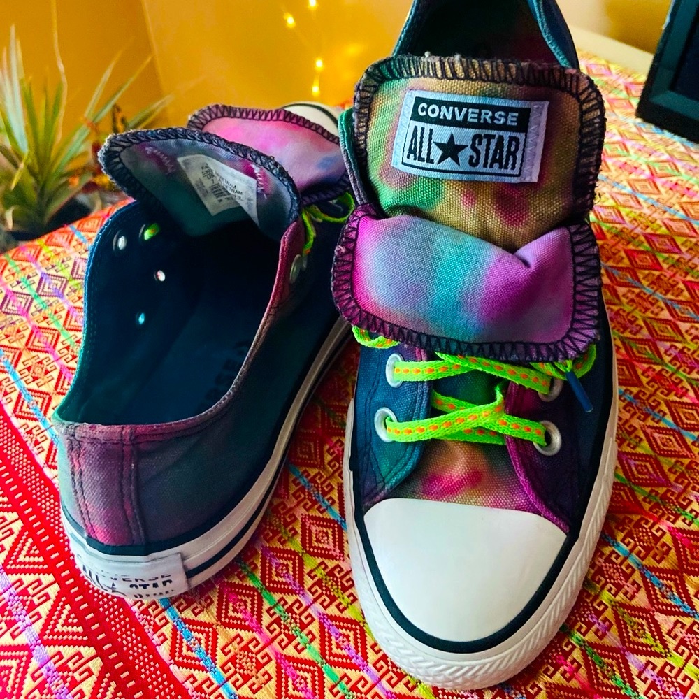 Tie Dye Swirl Converse